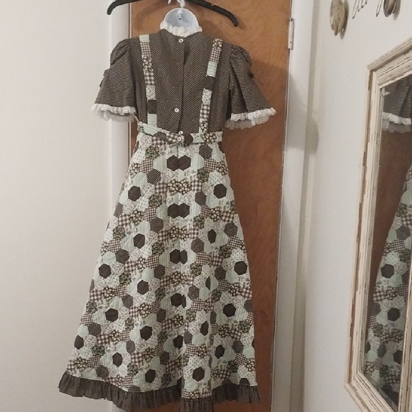 Handmade Vintage Quilt Dress - Picture 9 of 14